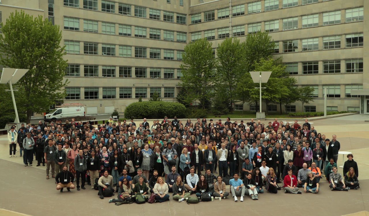 Group photo from CanaDAM 2025
